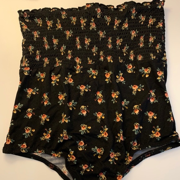 Sleeveless bodysuit - Picture 4 of 4